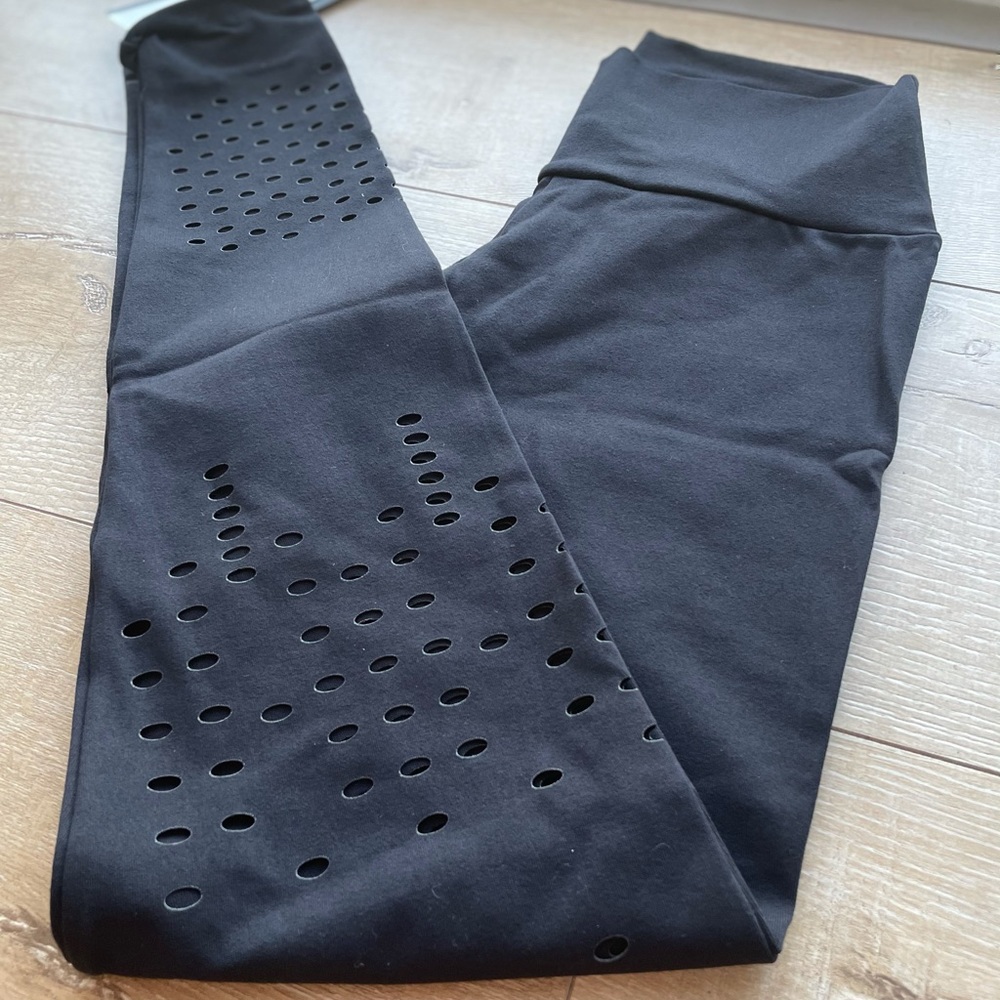 Brazilian leggings with tags